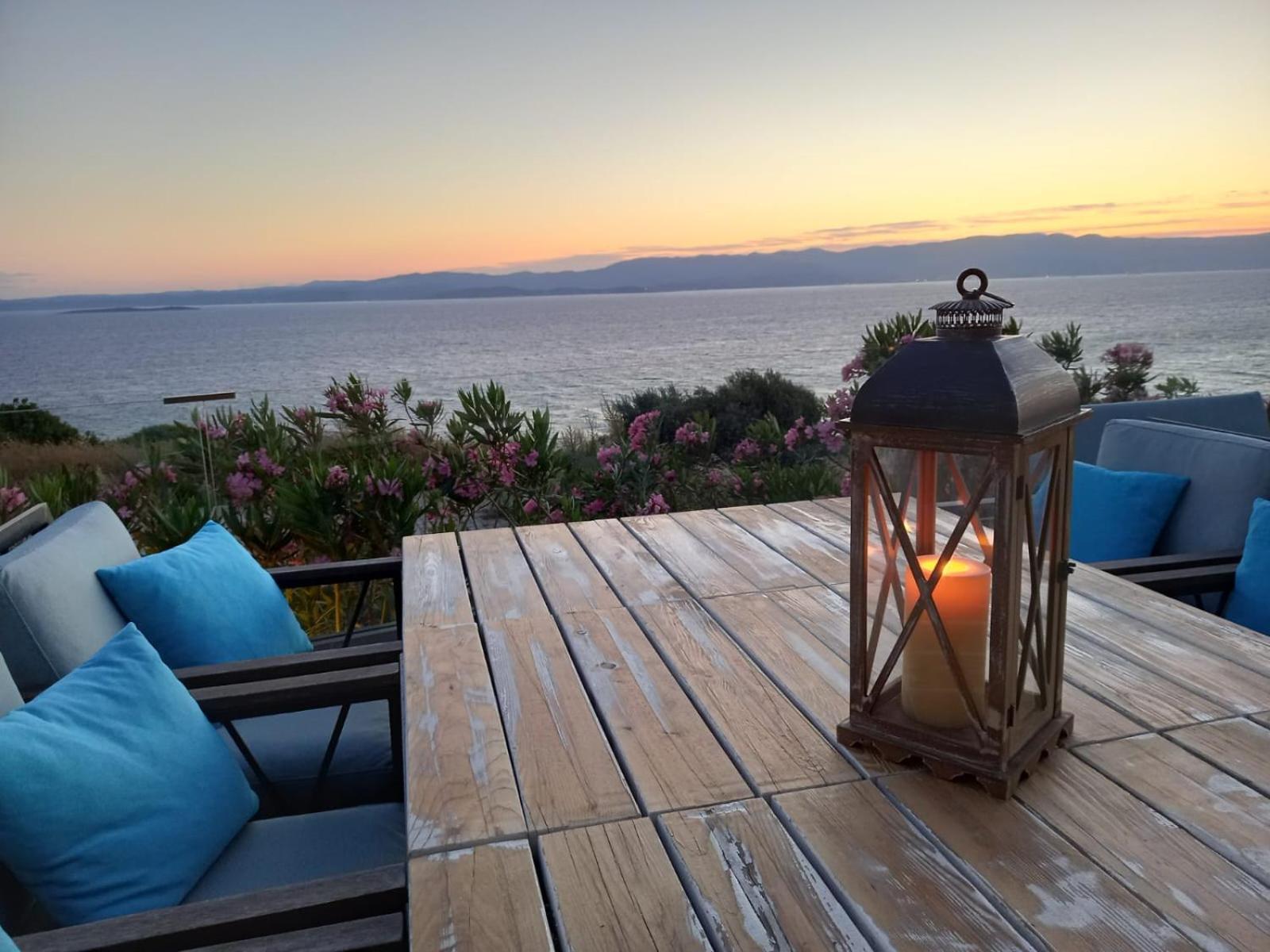 Mavi Panorama Villa Çeşme Exterior foto